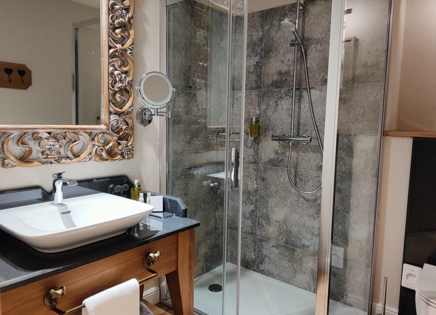 IMG20240611103444_Easy-Resize.com