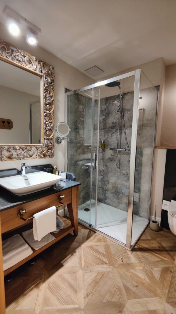 IMG20240611103444_Easy-Resize.com